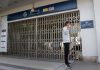 Pequim encerra parte do sistema de metro para combater propagação do vírus