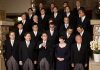 Primeiro-ministro japonês remodela Governo, nomeia novo ministro da Defesa