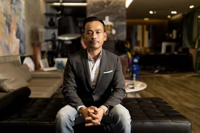 1. Alvin Chau