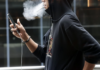 Hong Kong vai proibir cigarros electrónicos em locais públicos até meados de 2026