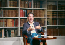 António Lobo Antunes é homenageado na Fundação Rui Cunha