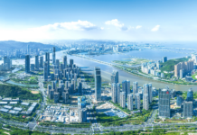 Novos desenvolvimentos na Metrópole do Norte: Comparações e contrastes com a Zona de Cooperação Macau-Hengqin