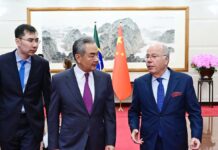 Brasil e China são “pilares de estabilidade no mundo actual”, diz MNE chinês